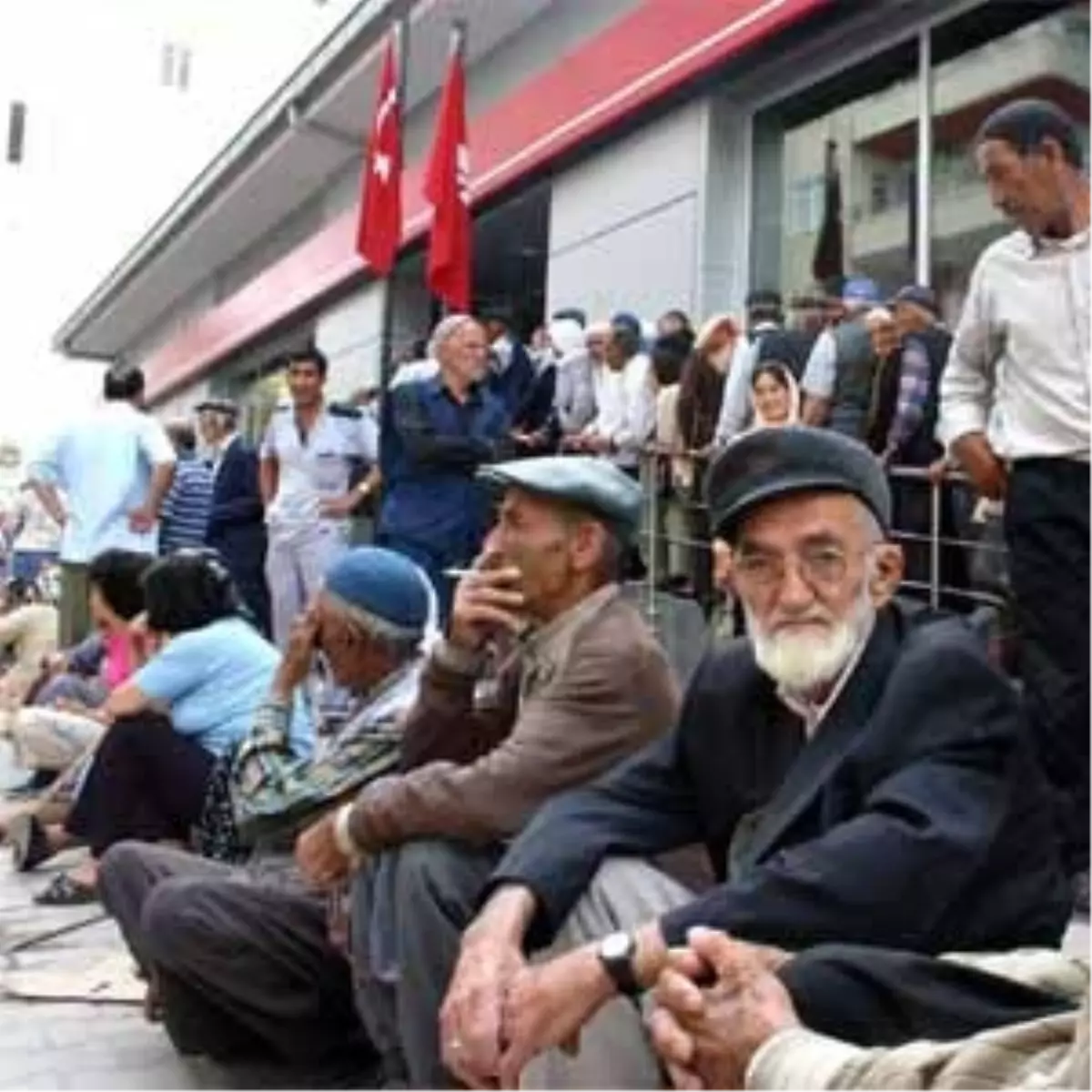 Mahkemeden Emekliye Kötü Haber