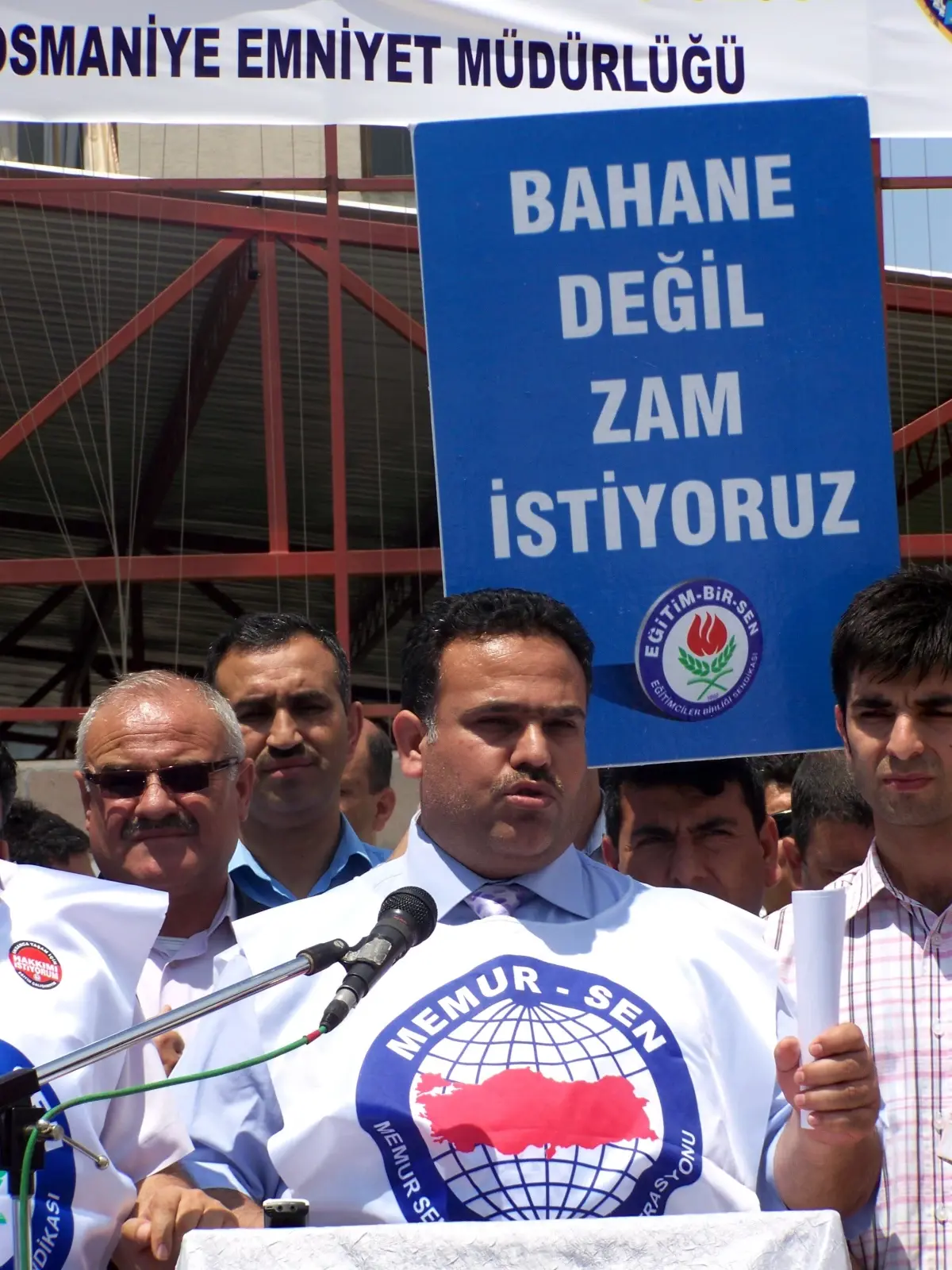 Memur-Sen'den Davul-Zurnalı Protesto Eylemi