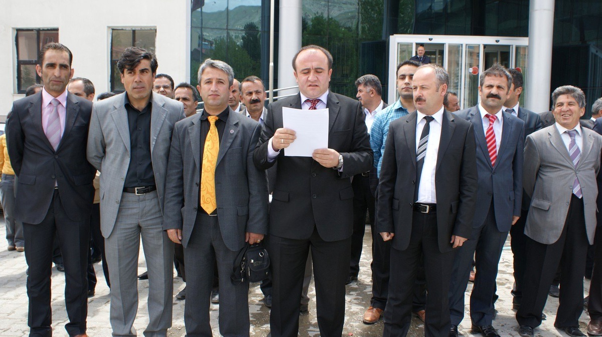 Memur-Sen Hakkari Şubesi\'nden Hükümete Zam Tepkisi