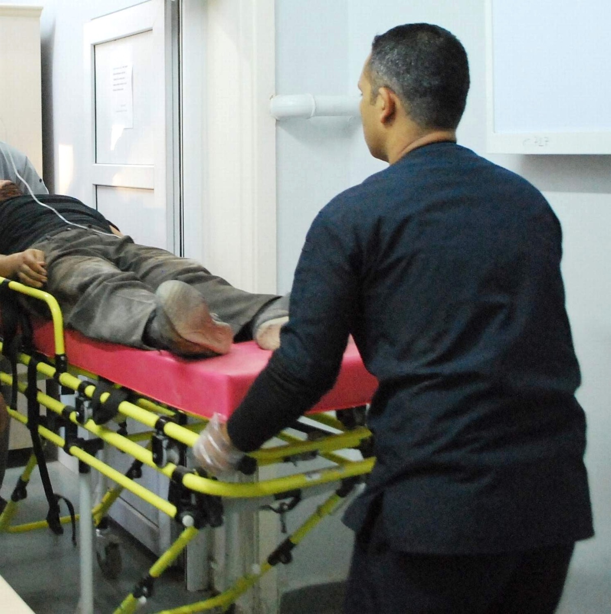 Motosiklet Bisiklete Çarptı: 2 Yaralı
