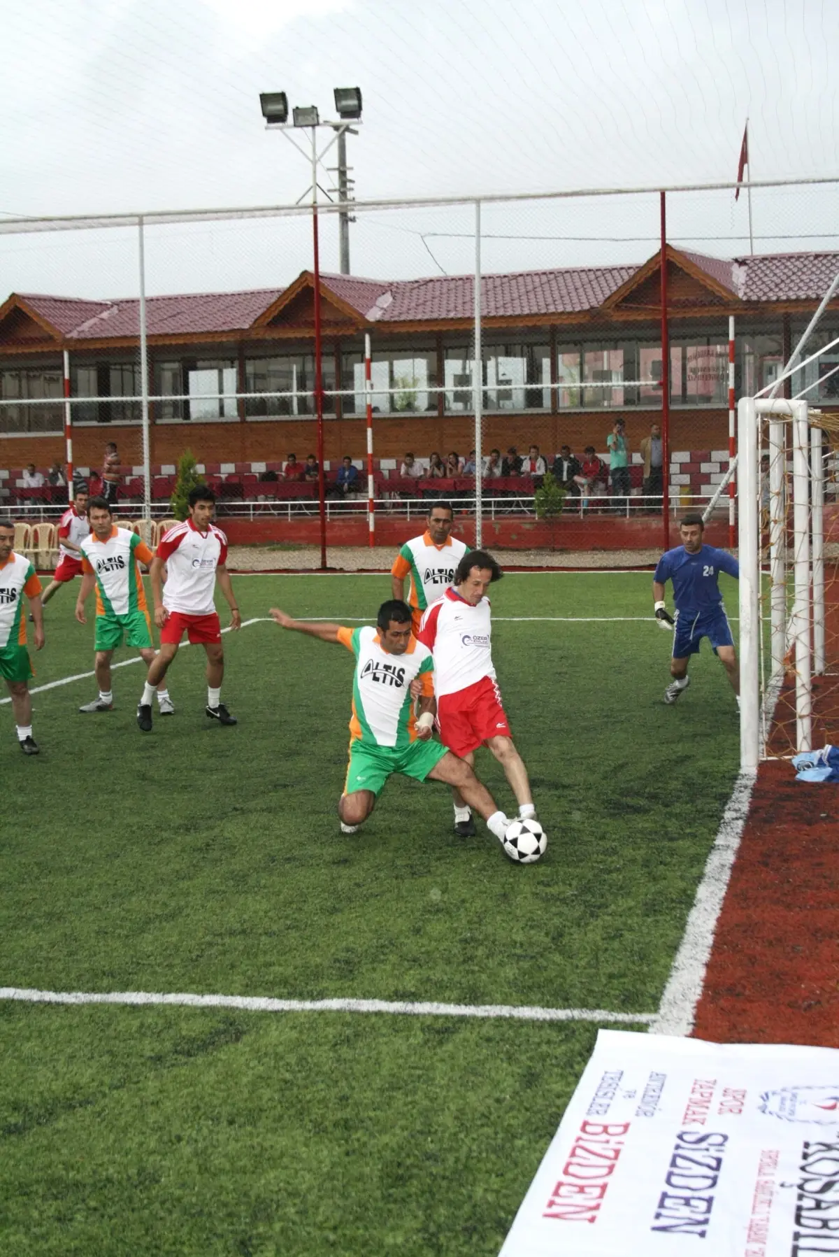 Osmaniye İl Sağlık Müdürlüğü Halı Saha Futbol Turnuvası Düzenledi