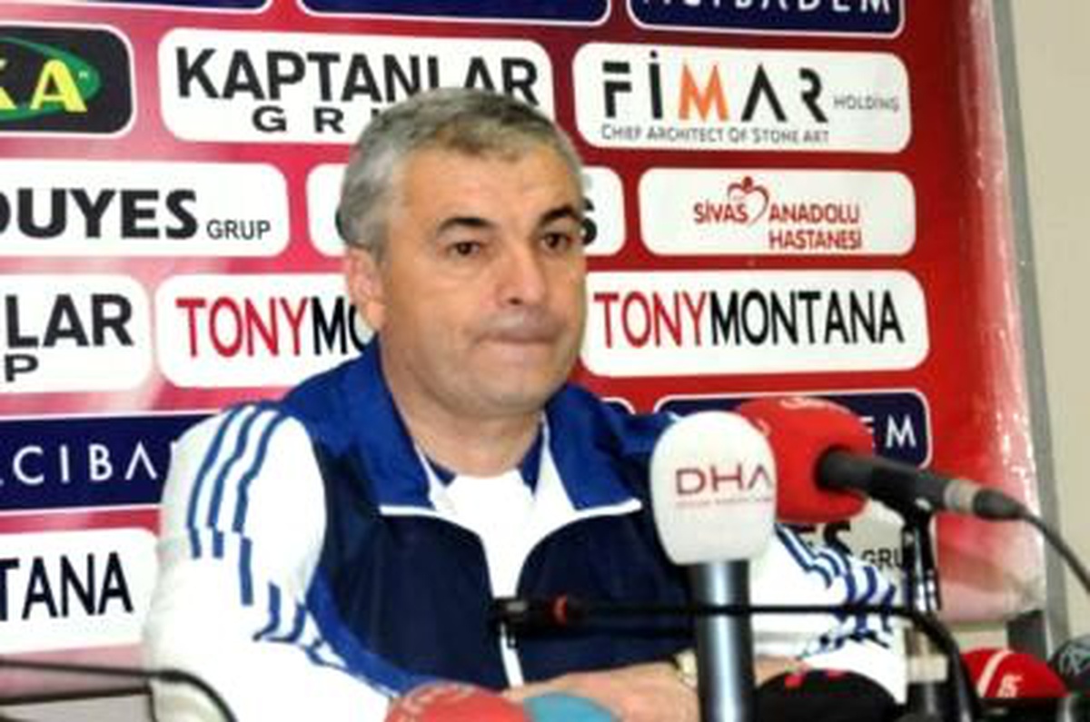Rıza Çalımbay 1 Yıl Daha Sivasspor\'da