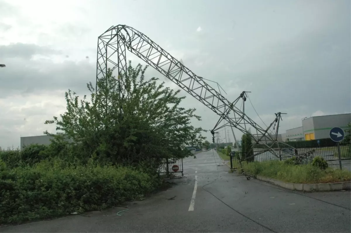 Sakarya'da Sağanak Yağış ve Fırtına