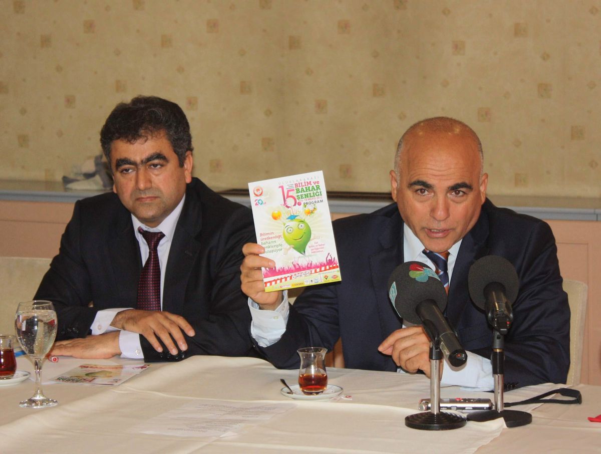 Sdü'de Bilim ve Bahar Şenliği Başlıyor