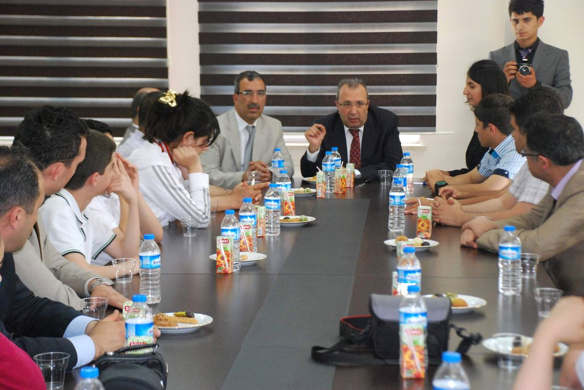 Şehitkamil\'de Başarılı Öğrenciler Ödüllendirildi