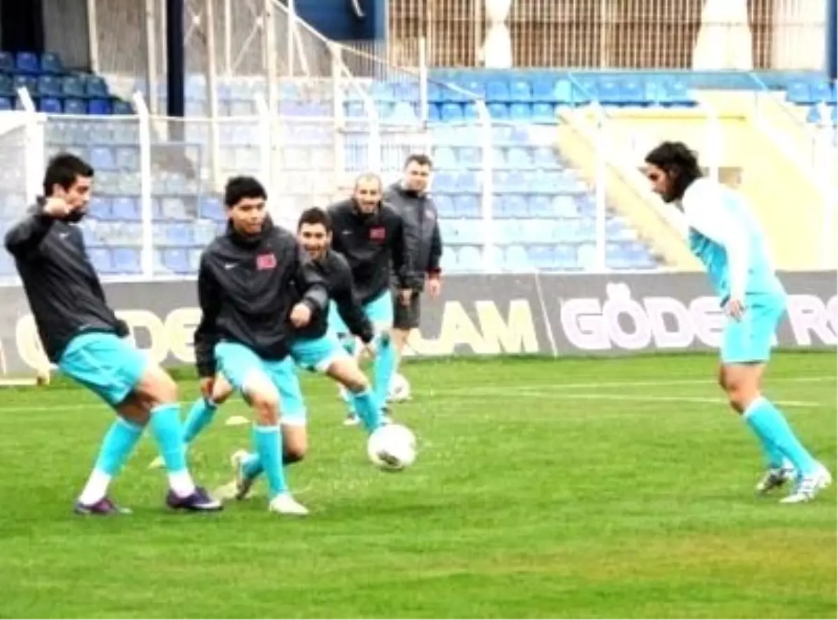 A2 Milli Takımı\'nın Toulon Turnuvası Aday Kadrosu ve Programı Açıklandı