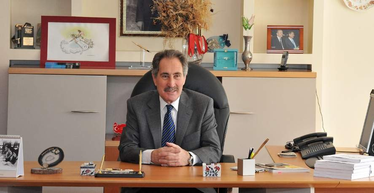 Bakan Günay\'dan Akhisar Belediye Gençlikspor İçin Kutlama Mesajı