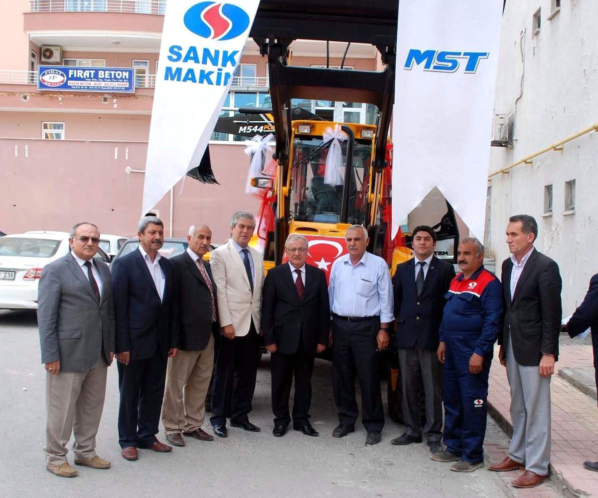 Birliğe İş Makinesi Takviyesi