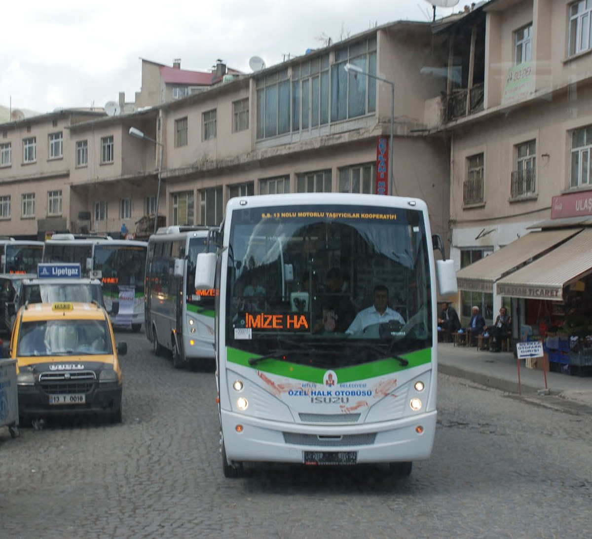 Bitlis'te Yeni Halk Otobüsleri Sefere Başladı
