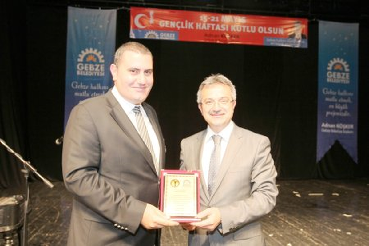 Gençlik Şölenine Görkemli Açılış