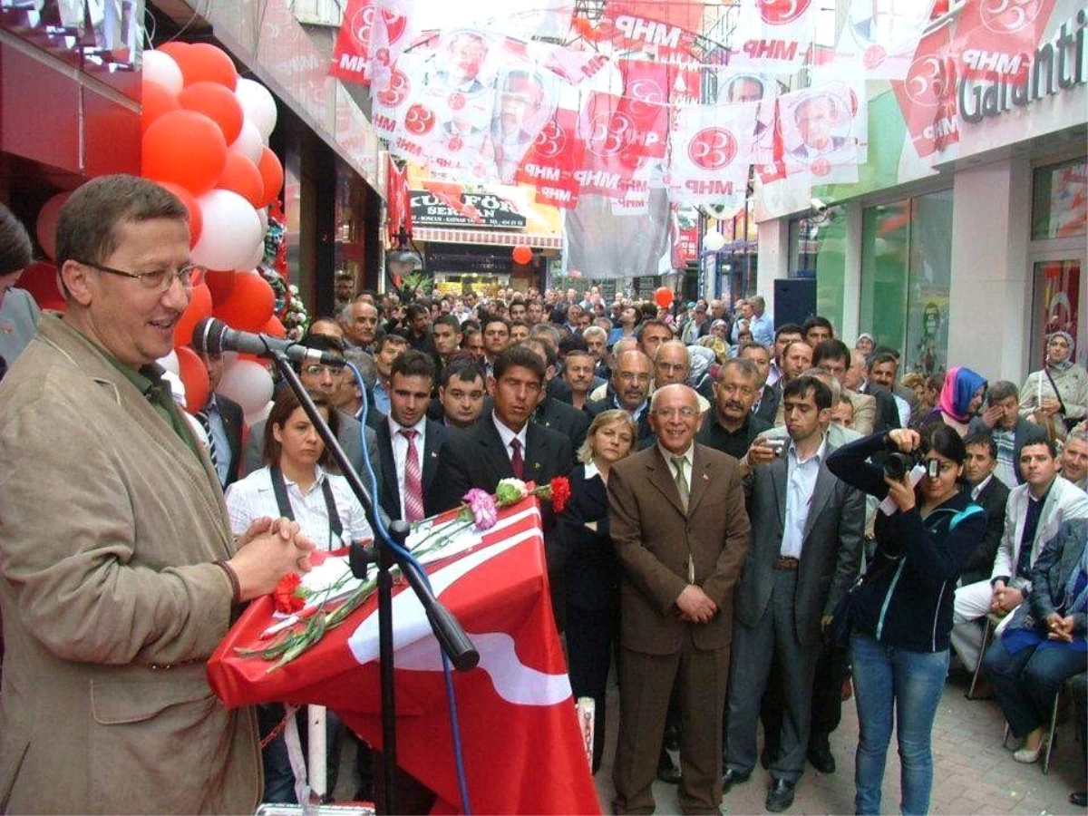 Karamürsel MHP İlçe Binası Açıldı