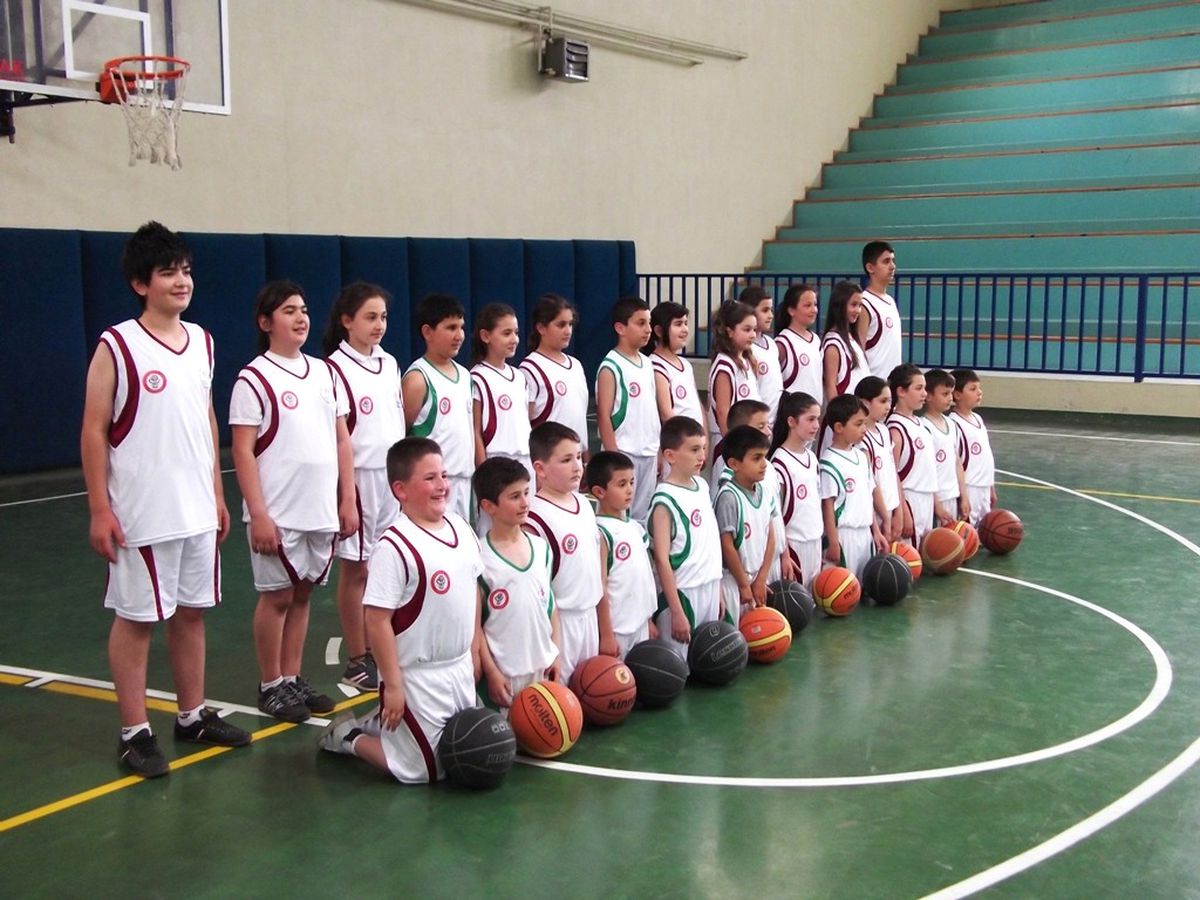 Kaynaşlı'da Açılan Basketbol Kursu İlgi Görüyor