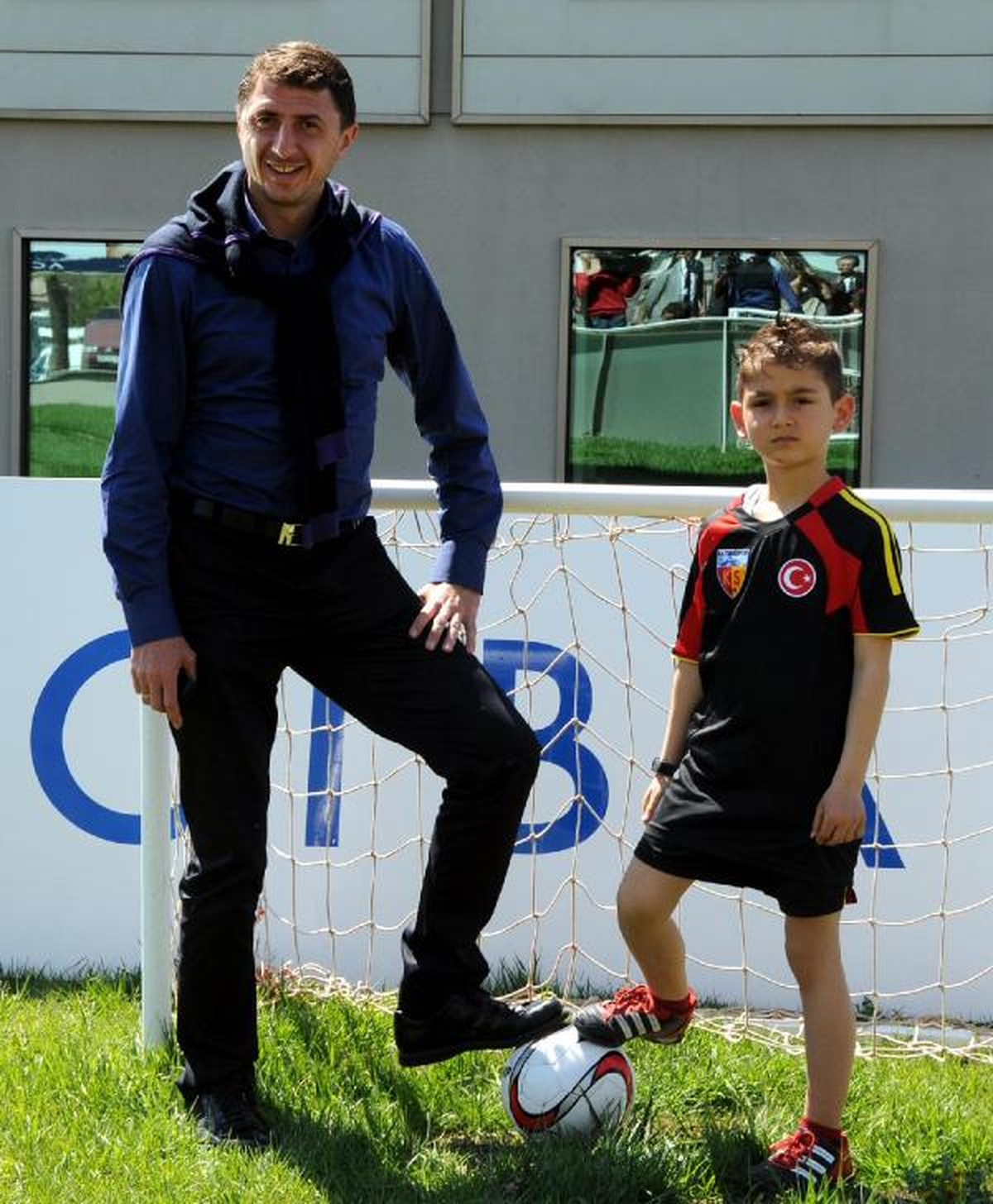 Kayserispor Teknik Direktörü Şota: "Zirve İçin Kadro Kuracağız"