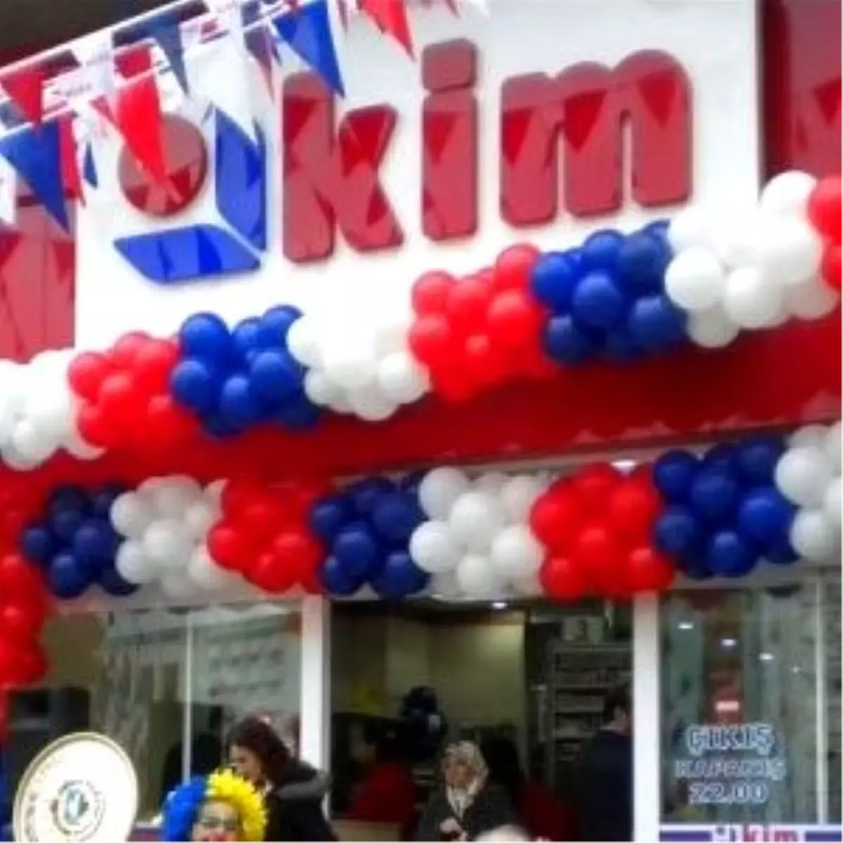 Kim Market Çalışanları Engelliler İçin Bir Günlüğüne Sustu