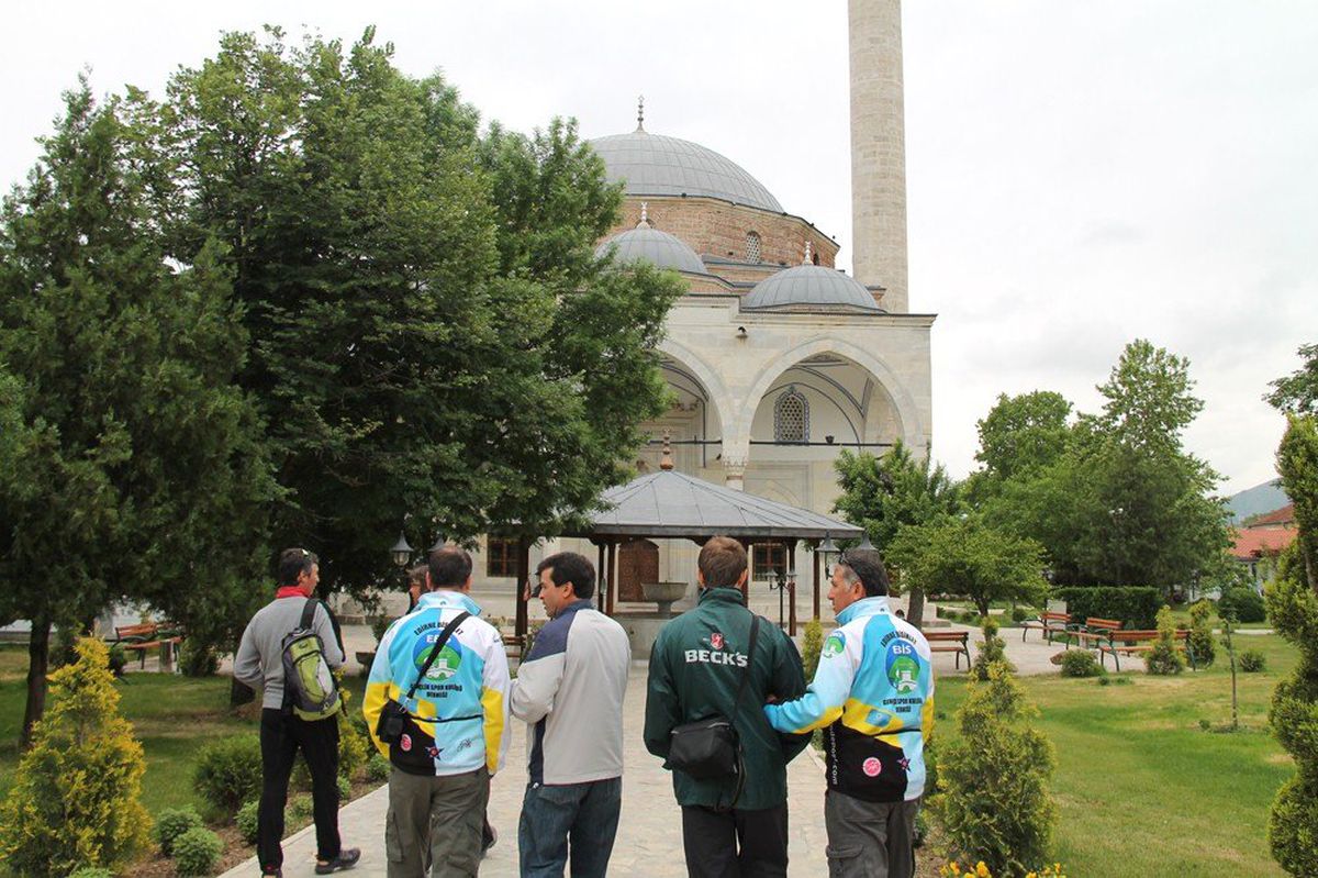 Mimar Sinan'a Saygı İçin Balkan Turuna Çıkan Edirneli Bisikletçiler Bulgaristan'a Ulaştılar