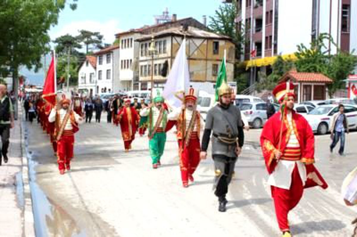 Mudurnu'da Mehteran Gösterisi Yapıldı