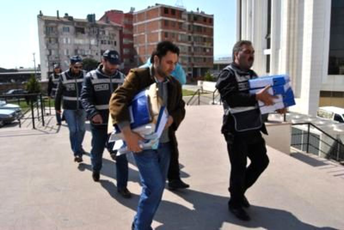 Polisten 11 İlde Suç Örgütü Operasyonu: 80 Gözaltı
