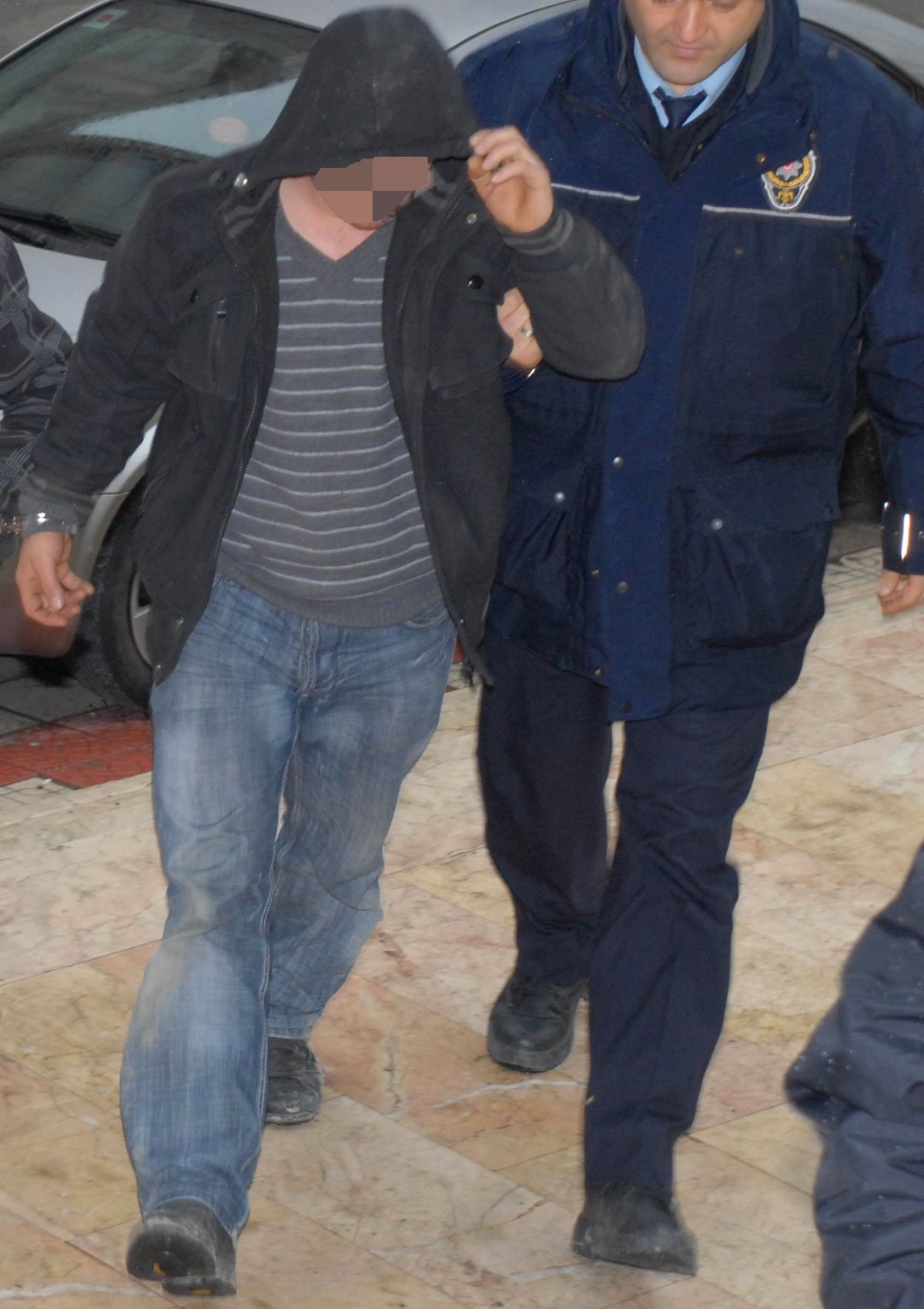 Tecavüz Suçundan Yargılanan Şahsa Konut Dokunmazlığını İhlal Cezası