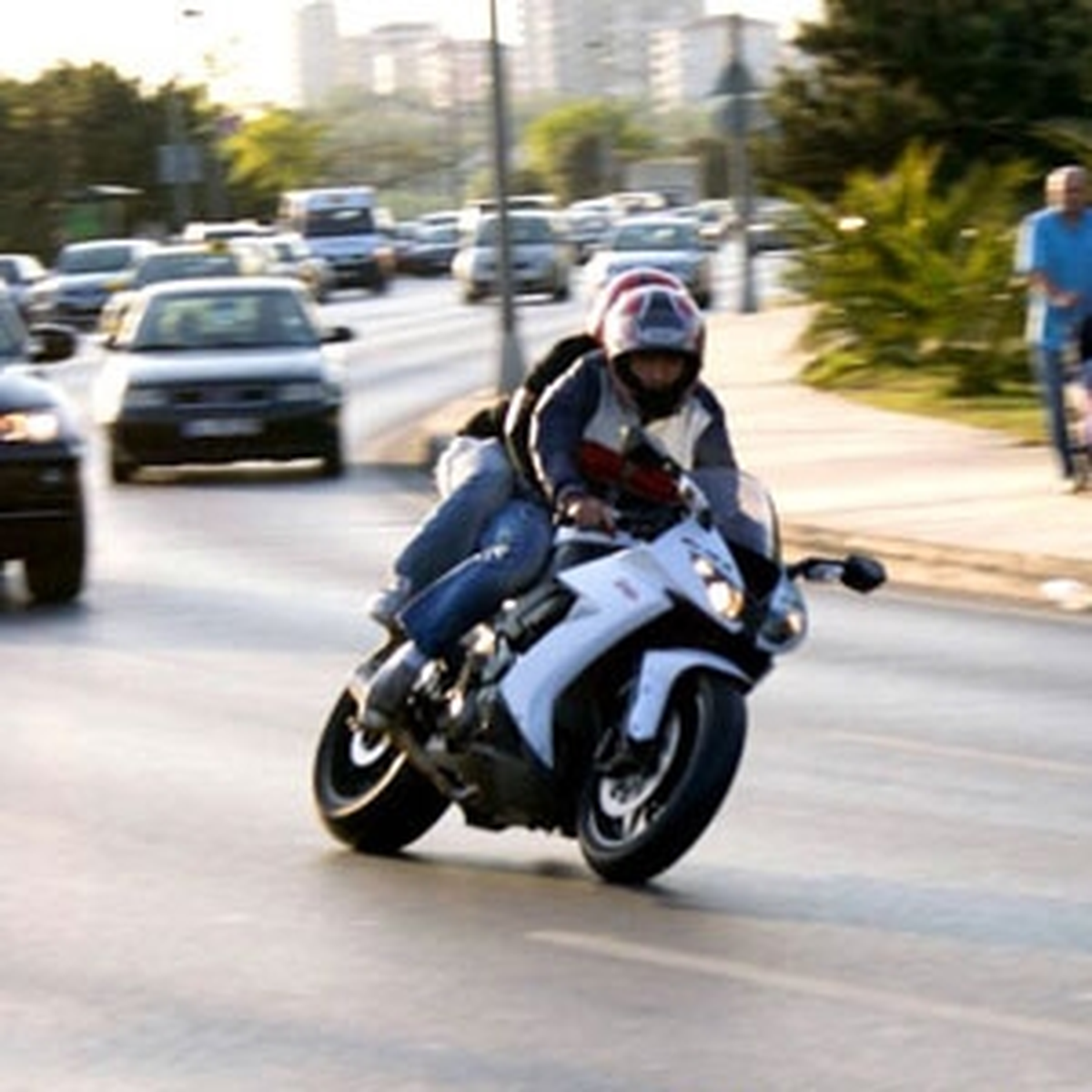 Trafikteki Motorlu Taşıt Sayısı Arttı