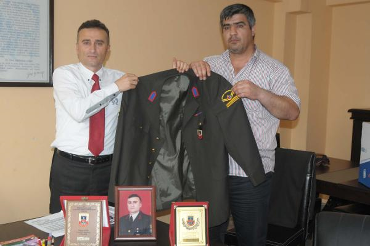 Üniformasını Jandarma Genel Komutanlığı\'na Gönderdi