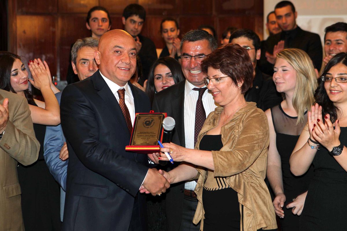 Yenimahalle'de 19 Mayıs'a Erken Kutlama