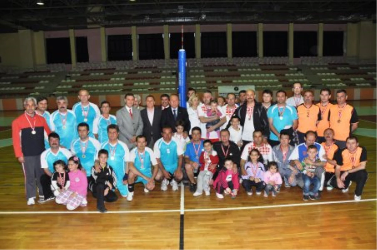 \'1. Bahar Voleybol Turnuvası\'