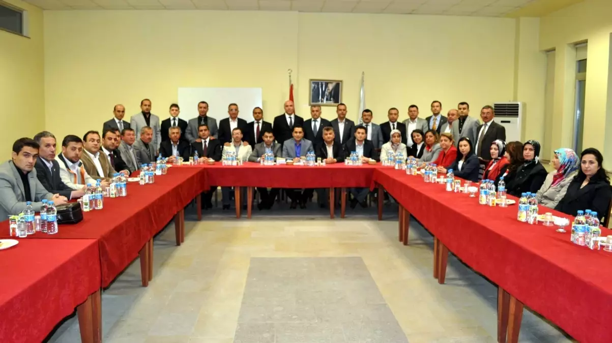 AK Parti Nevşehir İl Yönetim Kurulu Görev Dağılımını Yaptı