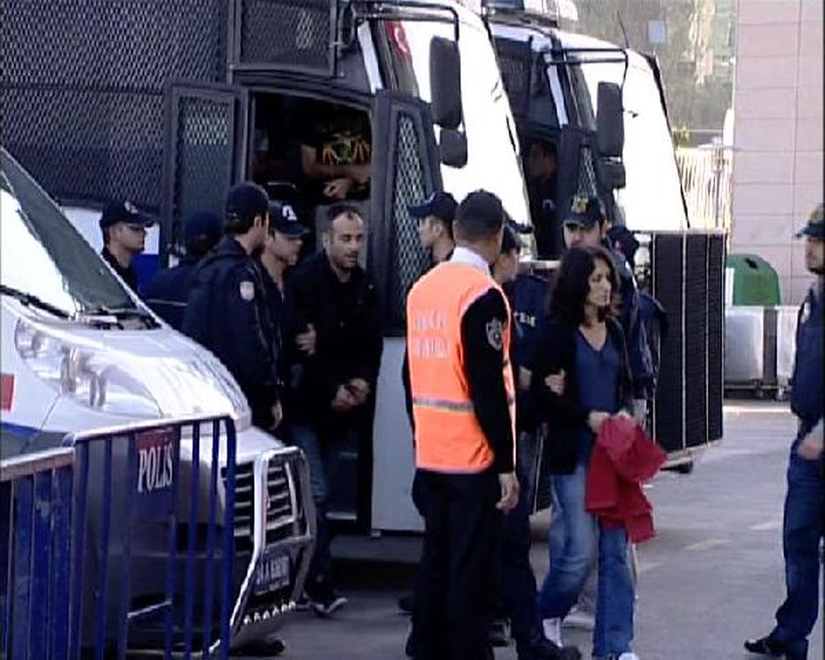 "Anarşistler" Adliyeye Sevkedildi