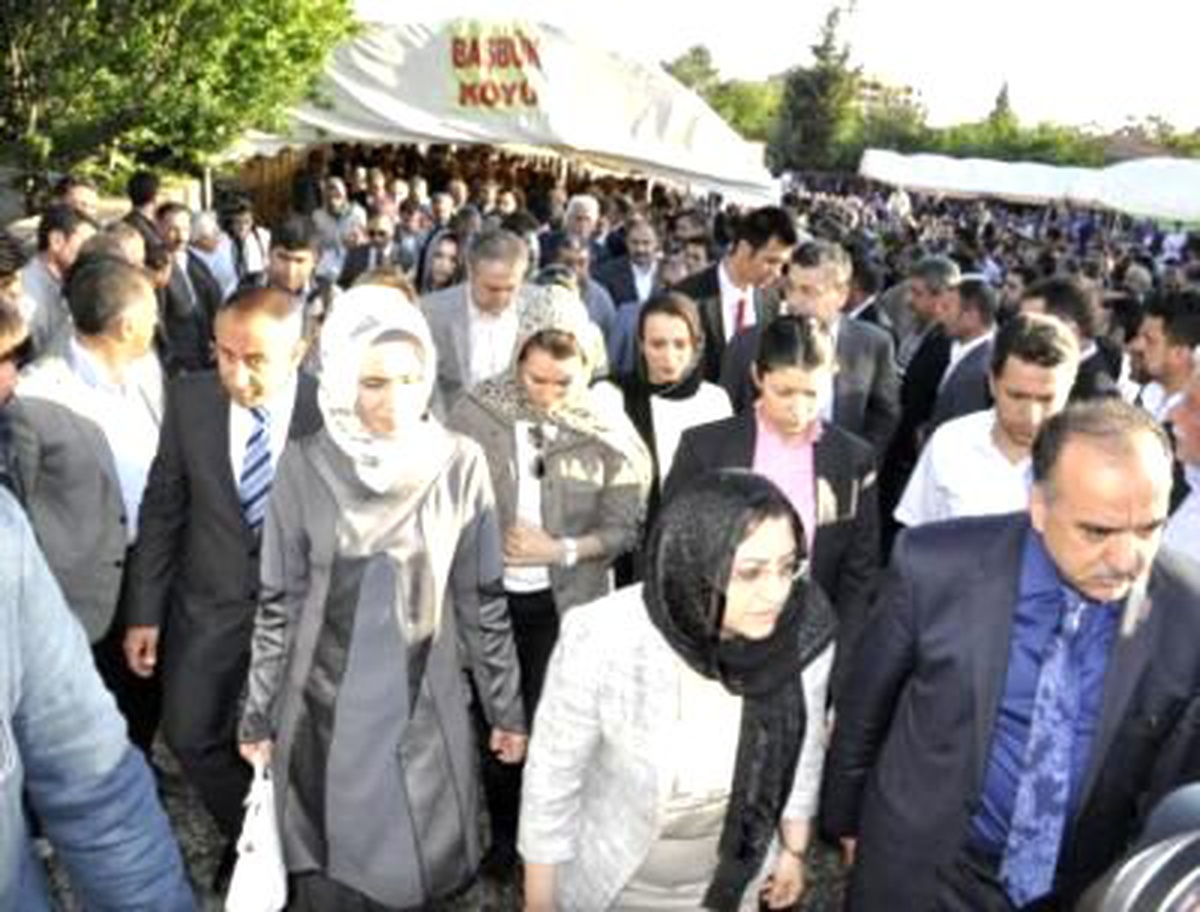 Bakan Şahin: Kızları Çocuk Gelin Yapmayın (3)