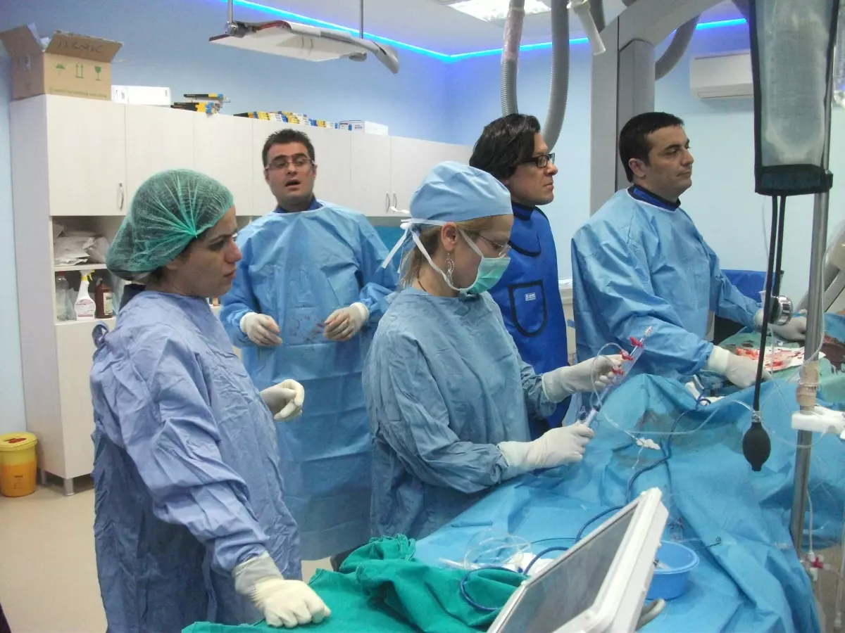 Başbakan Erdoğan\'ın Doktorları, Diyarbakır Eğitim ve Araştırma Hastanesi\'nde