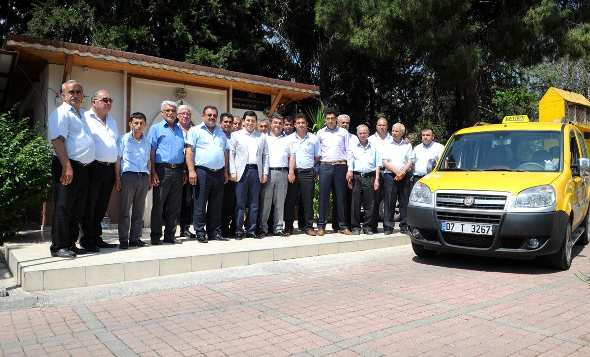 Başkan Tütüncü Taksicileri Dinledi