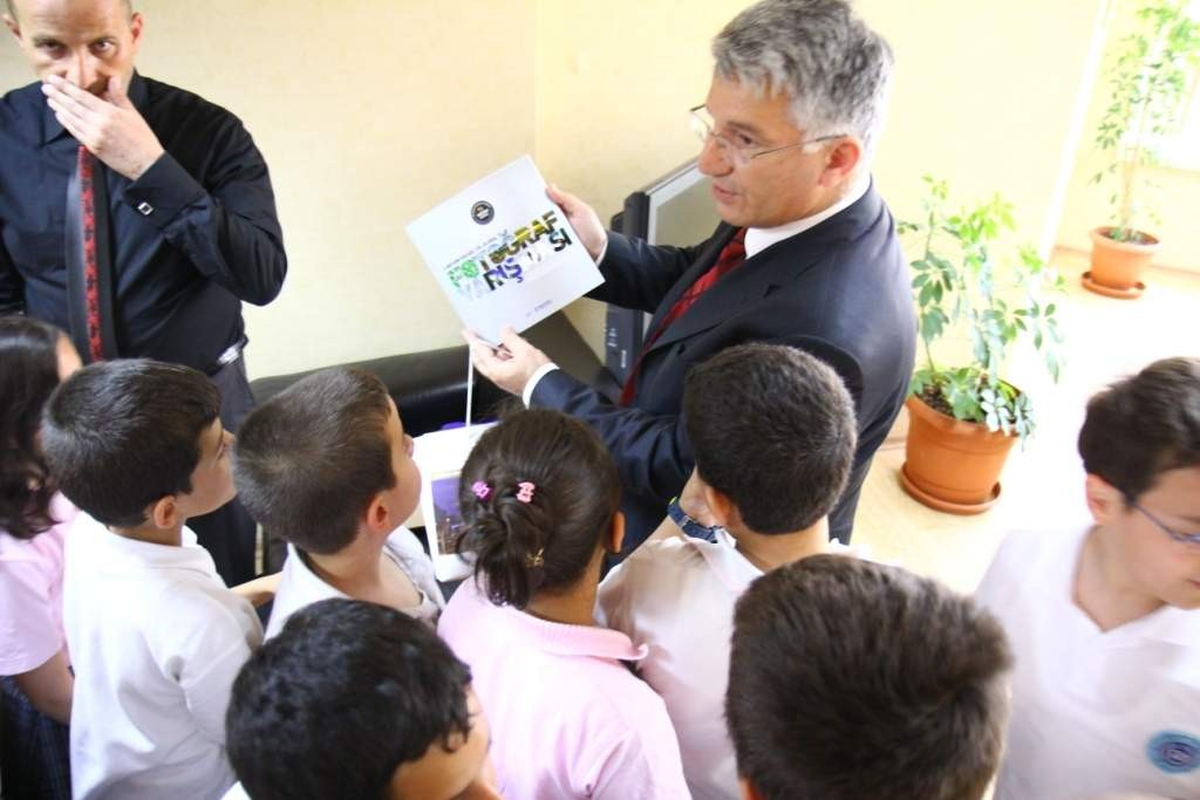 Başkan Vekili Özak, Öğrencilerin Sorularını Yanıtladı