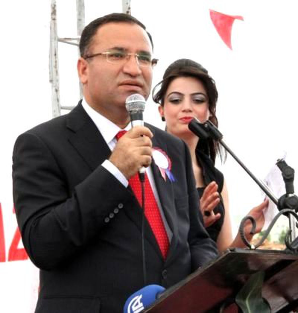 Bozdağ, Başkanlık Sistemini Önerdi