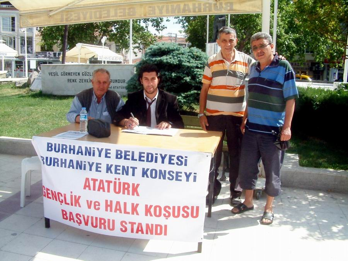 Burhaniye\'de Halk Koşusuna Davet