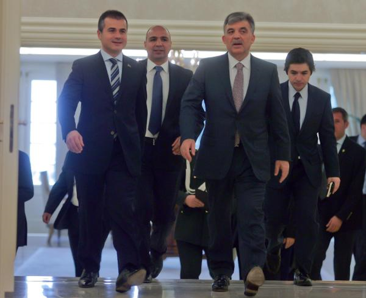Cumhurbaşkanı Gül.Muasır Medeniyet, Gençlerin Düşüncelerini Rahatlıkla Konuşabildiği Bir Ülke...