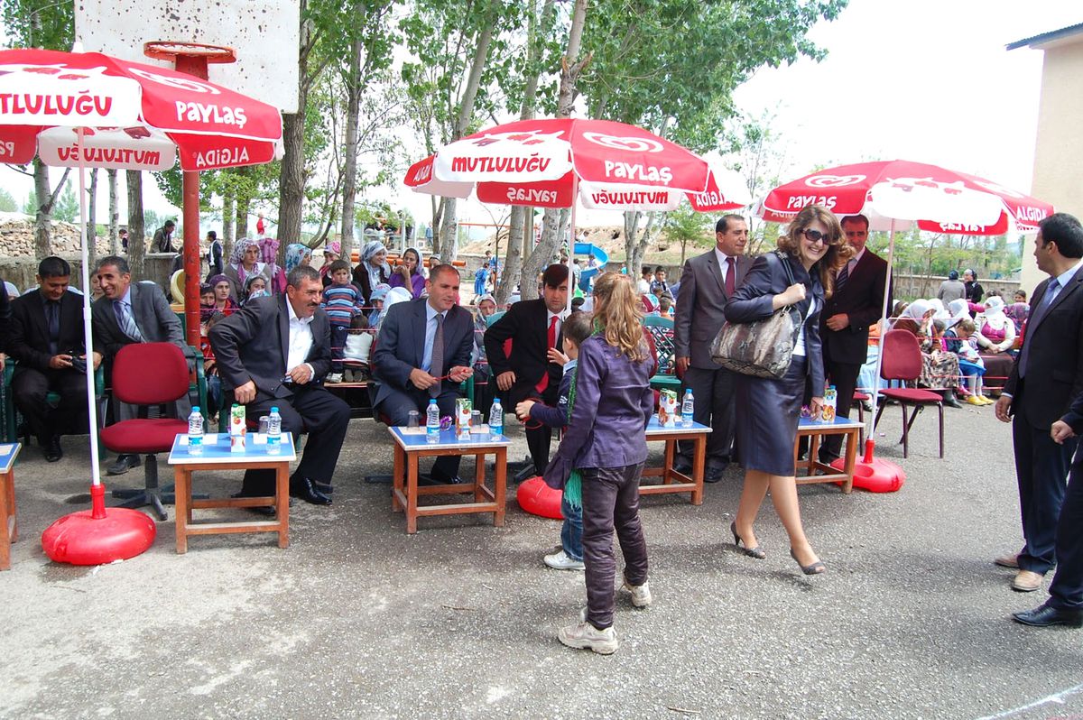 Değirmen Köyünde Anneler Günü Kutlama Programı