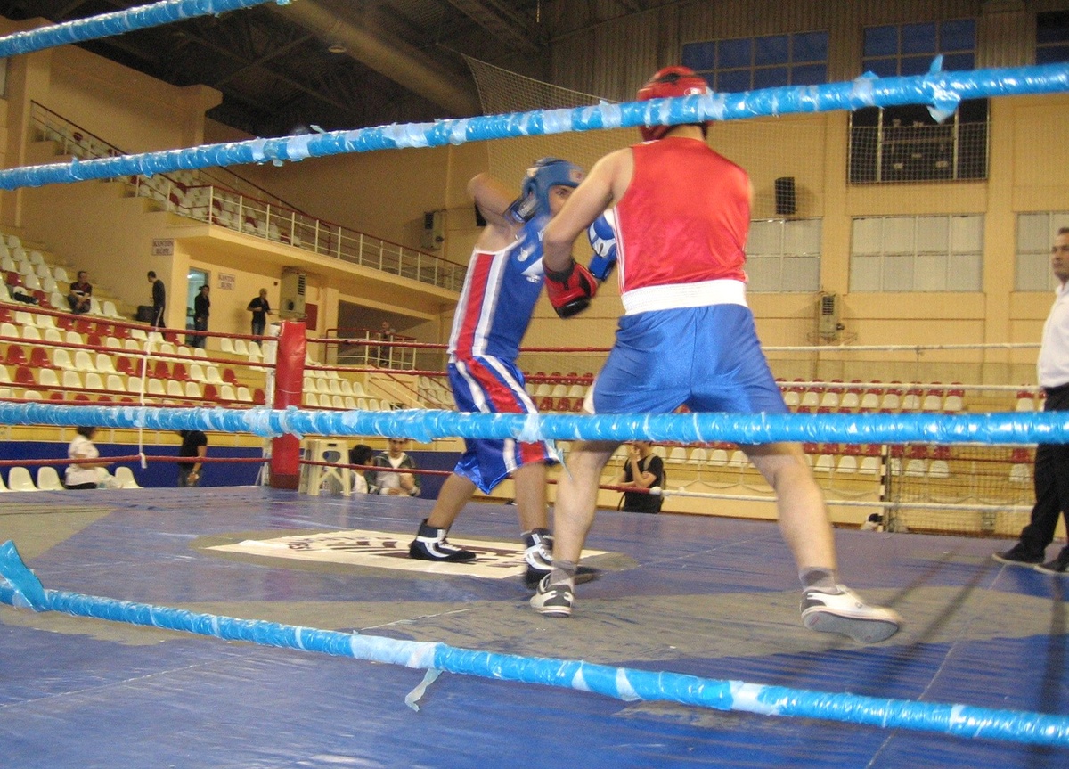 Didim Belediyespor Boks Takımı Madalyaları Topladı