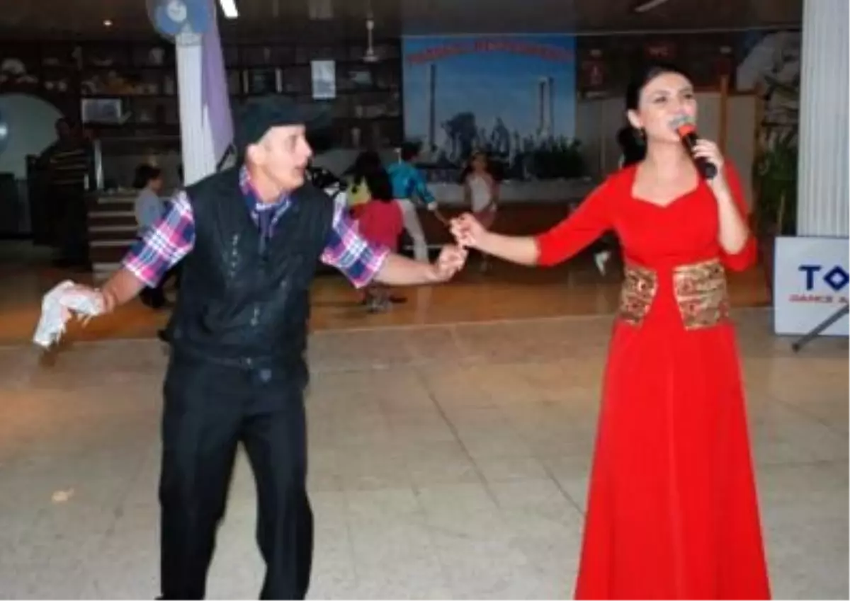 Didim\'de Engelliler Haftası Dayanışma Gecesi ile Son Buldu