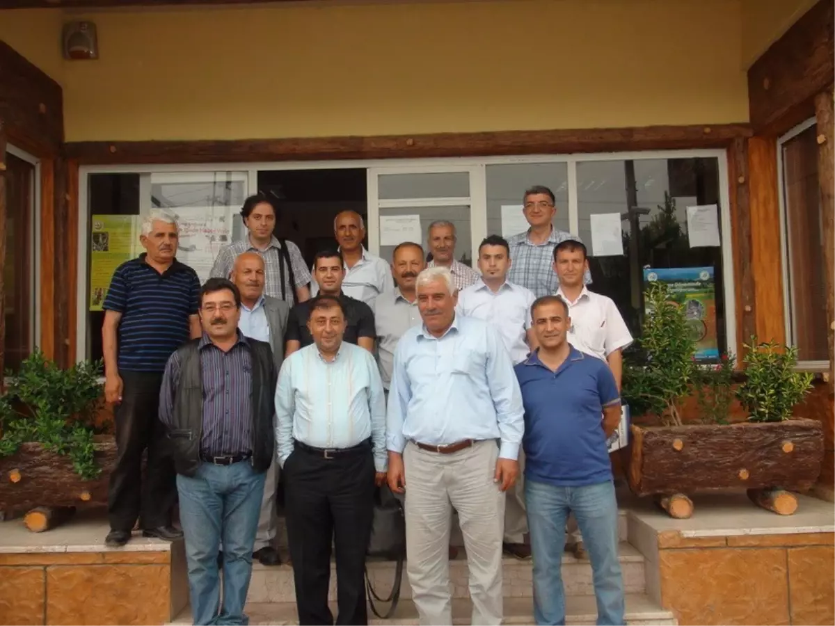 Didim Zeytin Platformu Toplantısı Akyeniköy'de Yapıldı