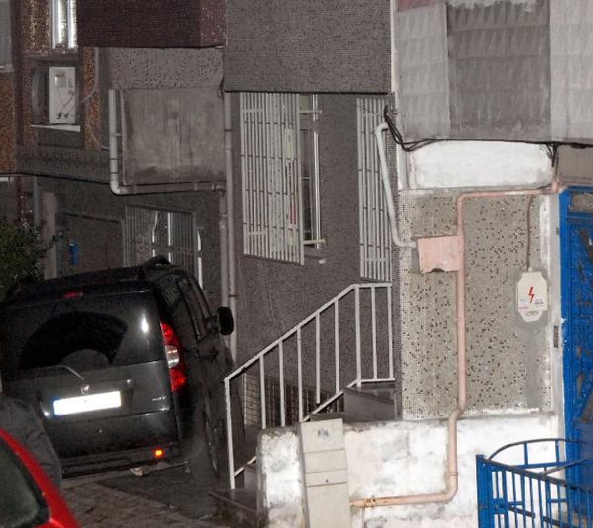 Eski Özel Harekatçı Polisi Alarma Geçirdi