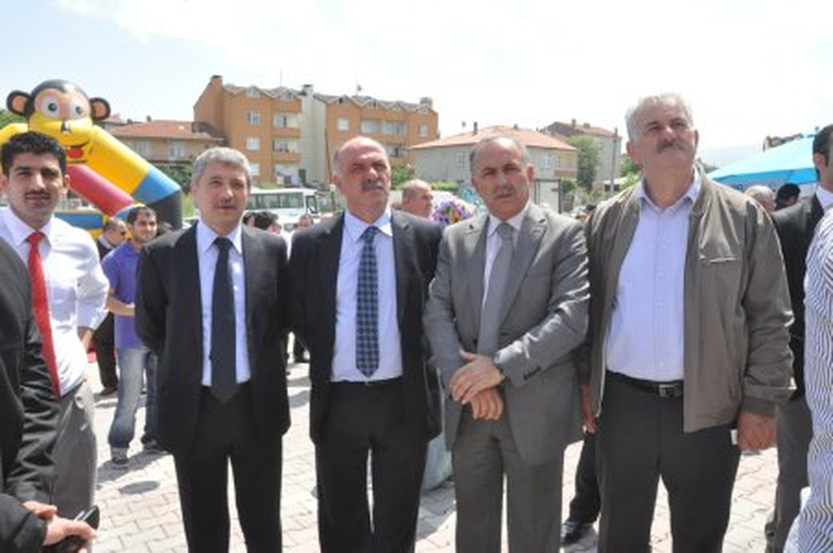 Esmar Atakent Açıldı