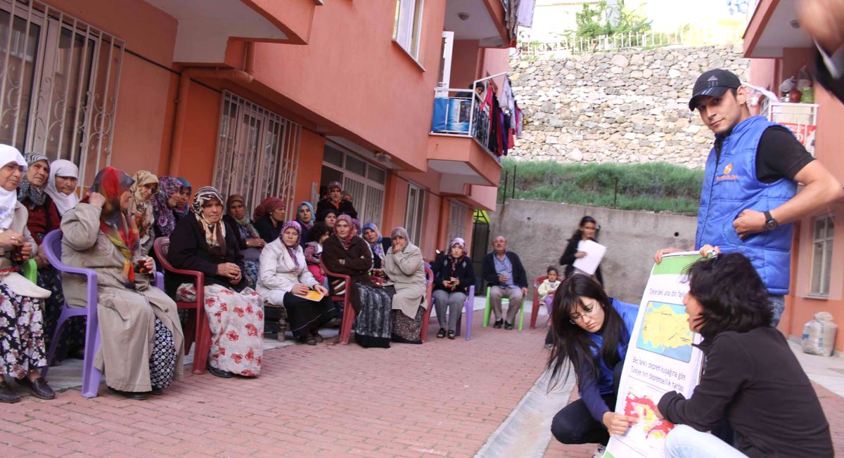 Hayata Destek Simav\'da 7 Bin Kişiye Ulaştı