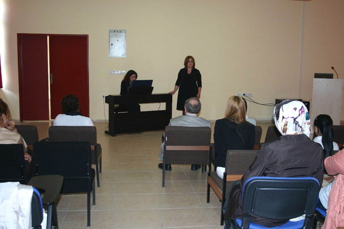 Hemşirelik Haftası Kutlama Etkinlikleri Konferanslarla Sürüyor