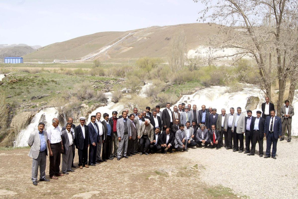 Kaymakam Tanrıkulu, Muhtarlarla Şelalede Bir Araya Geldi