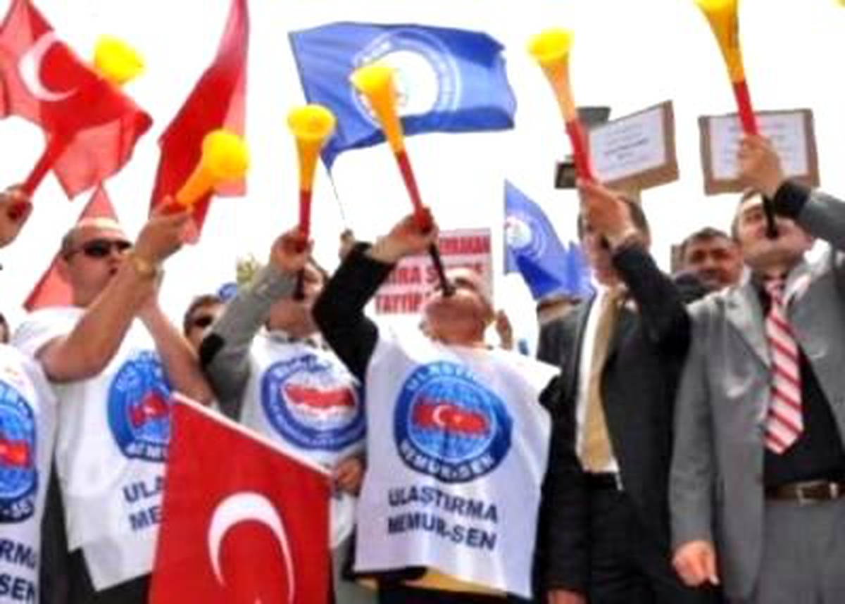 Memur Yarın Kıran Kırana Pazarlığa Başlıyor
