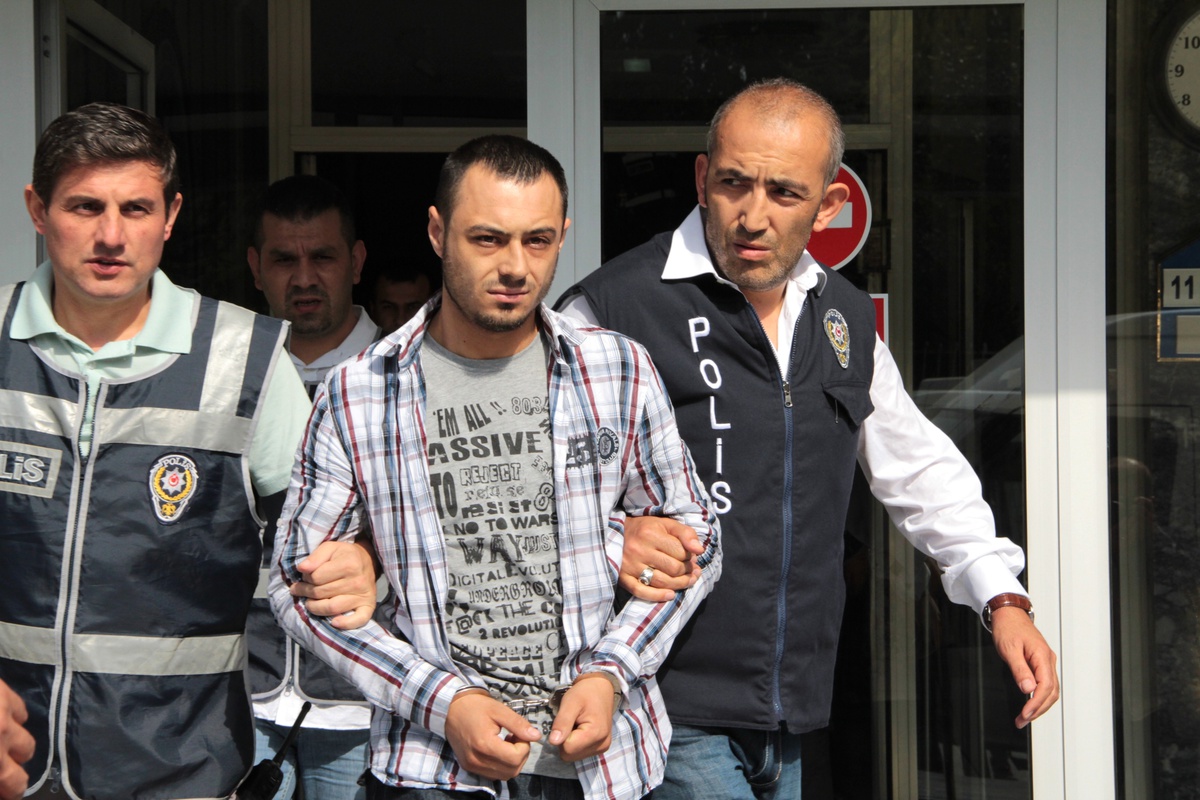 Öldürülen Gencin Yakılması Davasında Olay Çıktı