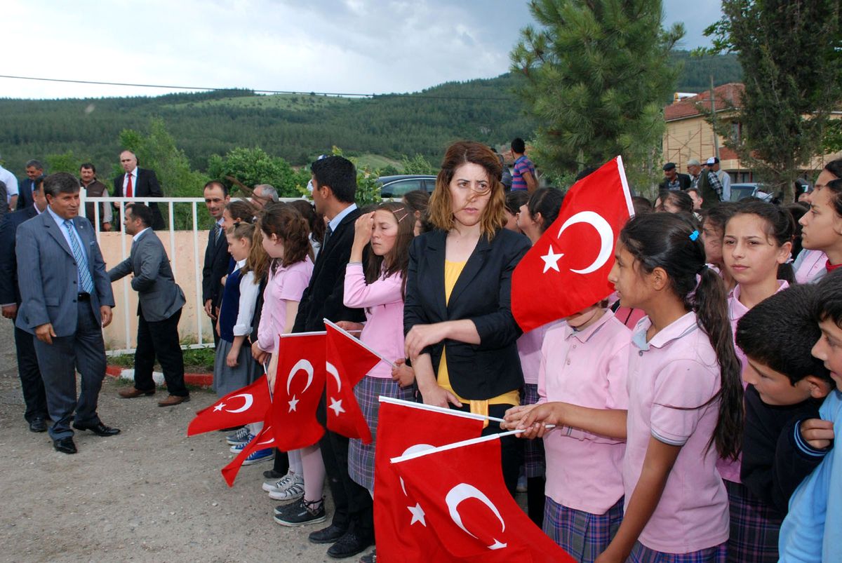 Osmaneli İlçesinde 'Kitaplarım Jandarmadan' Projesi
