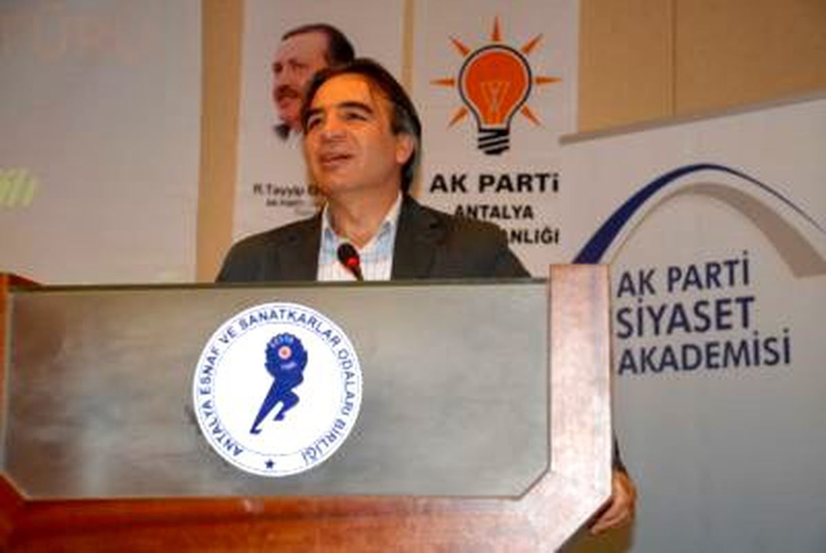 Prof. Dr. Bağlı, "Devlet, Millet ile Aynı Yöne Bakmalı"