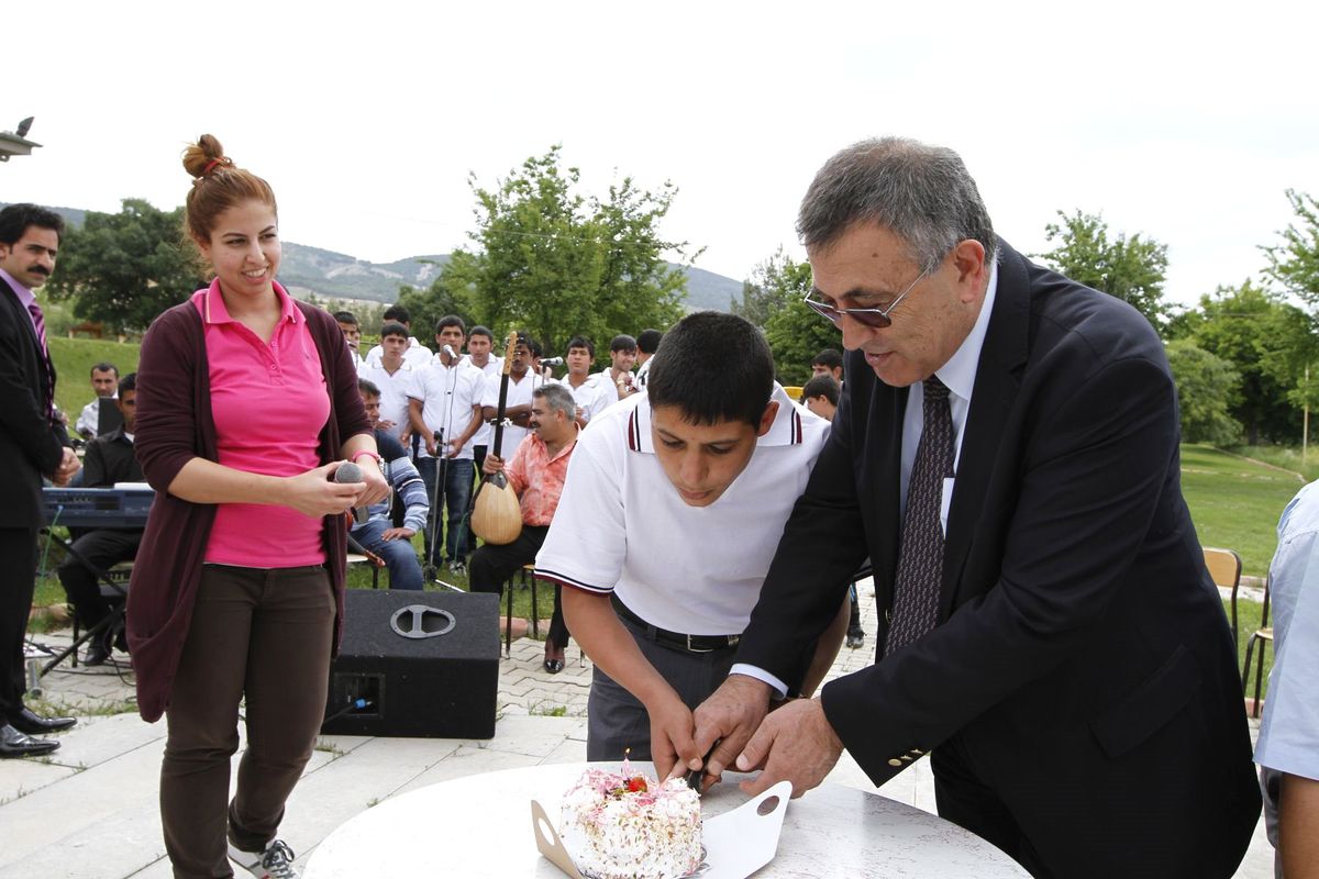 Risk Altındaki Gençlerden Muhteşem Konser