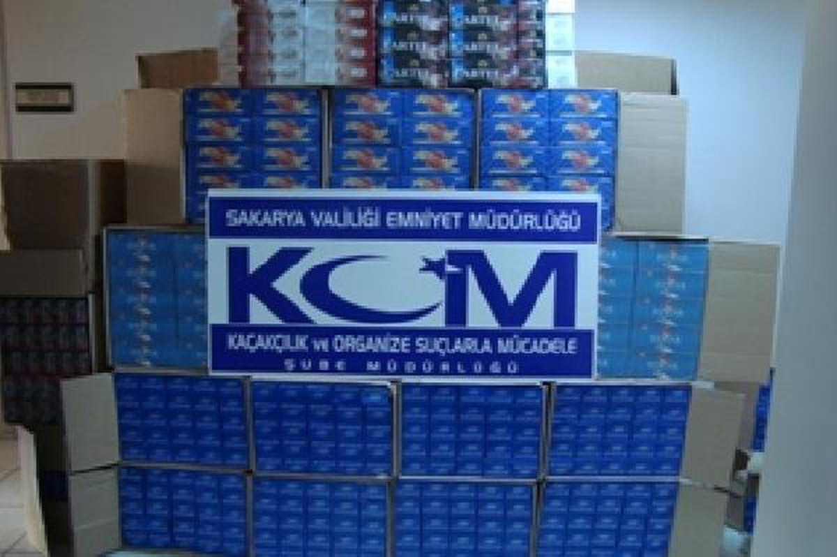 Sakarya\'da Kaçak Sigara Operasyonu
